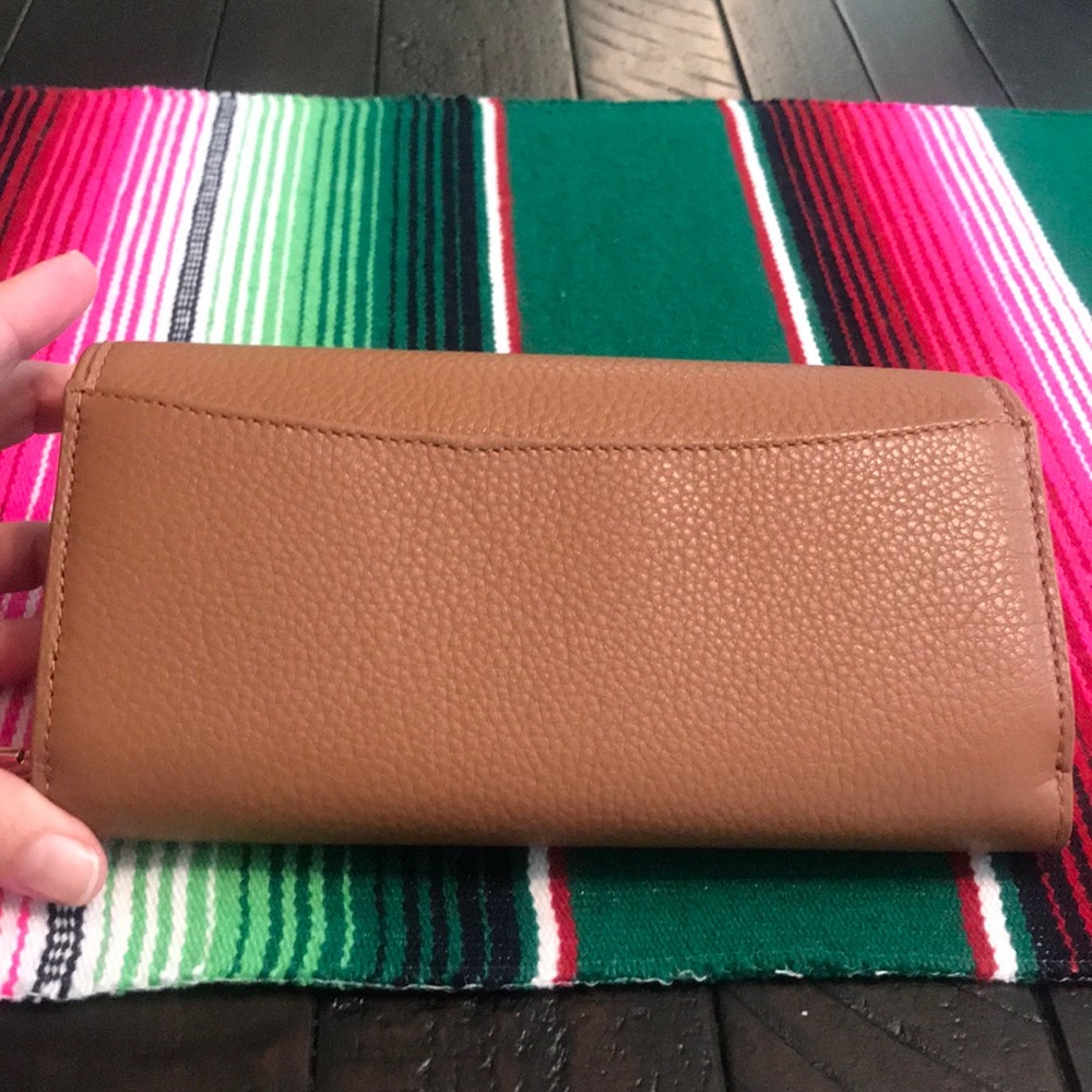 Tory Burch Britten Duo Envelope Continental Wallet - Picture 3 of 8